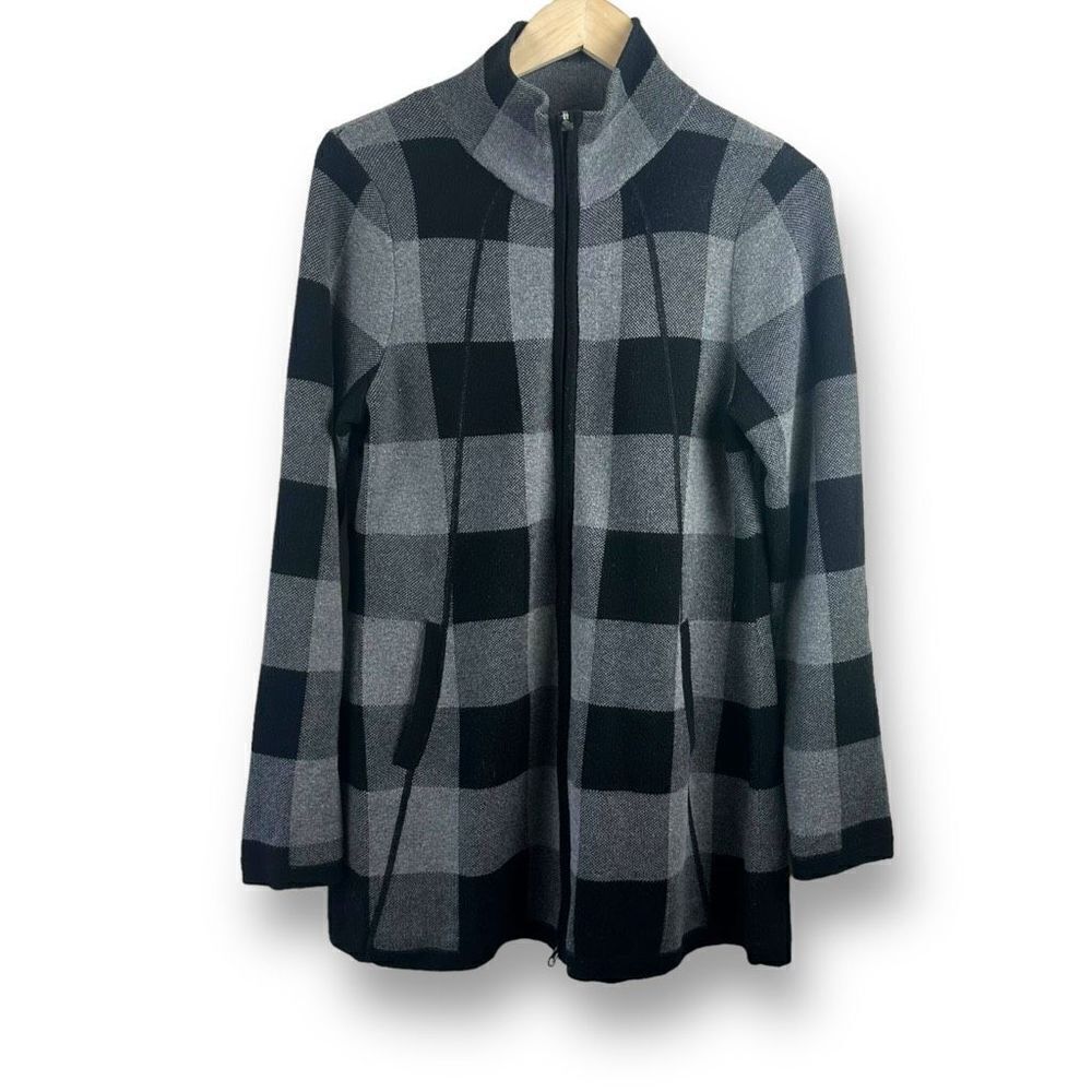 Adrienne Vittadini Women's L Full Zip Longline Sweater Black Gray‎ Buffalo Check